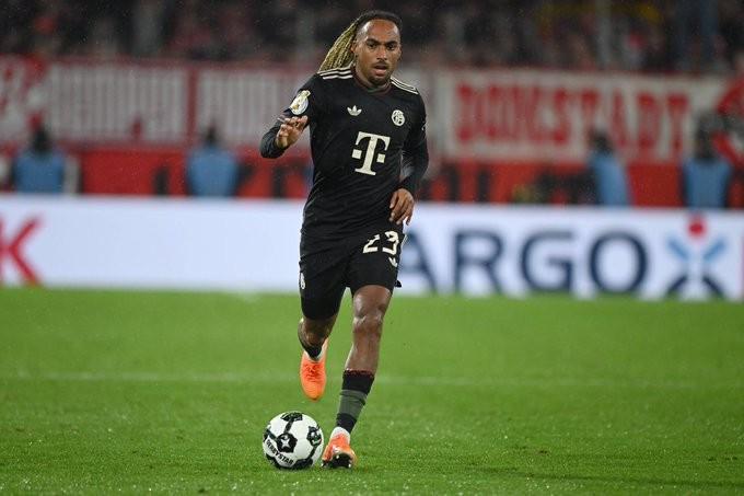 24足球直播-慕尼黑日报：博埃因罕见的长期胃肠疾病未能参赛，体重也减轻